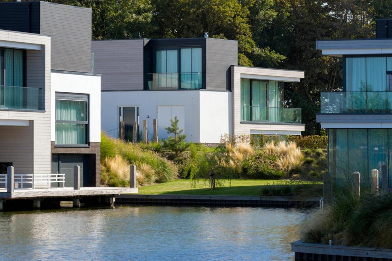 Lake House With Dock At Lake Veere, Zeeland أرنيماودن المظهر الخارجي الصورة